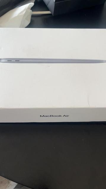 MacBook Air “grijs 13- inch beschikbaar voor biedingen
