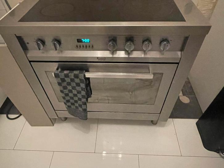 Electrisch fornuis 0,90m Ariston Hotpoint perilex stekker, Witgoed en Apparatuur, Ovens, Zo goed als nieuw, Minder dan 45 cm, 60 cm of meer