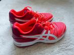 NIEUWE ASICS INDOOR SPORTSCHOENEN 39.5. Volleybal badminton, Ophalen of Verzenden, Nieuw, Schoenen