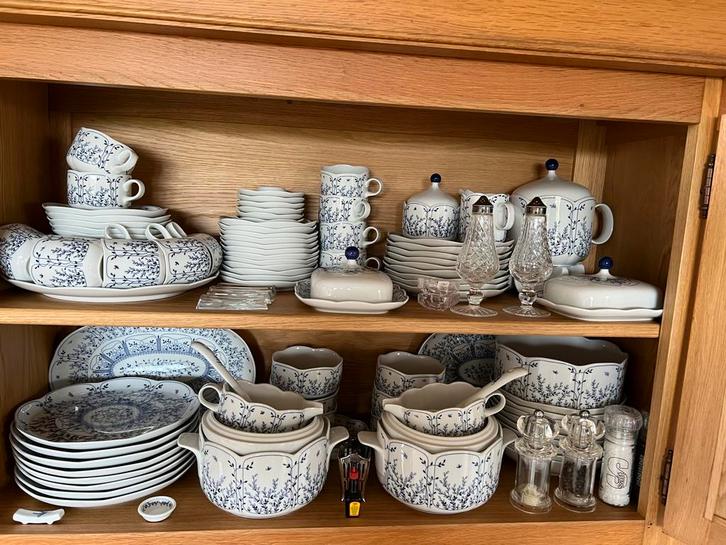 Tirschenreuth Servies - Compleet!, Huis en Inrichting, Keuken | Servies, Zo goed als nieuw, Compleet servies, Overige stijlen