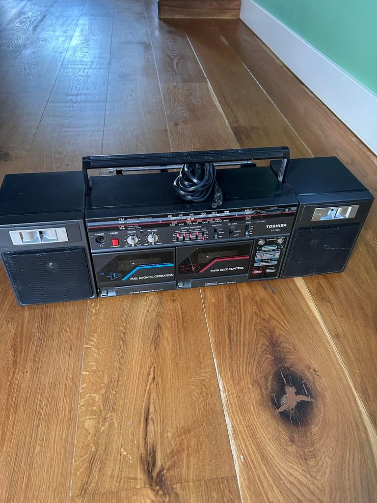 Toshiba Getthoblaster RT-7055, Ophalen of Verzenden, Gebruikt, Overige typen