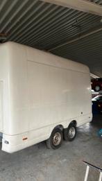 Grote polyester aanhanger, Ophalen, Gebruikt