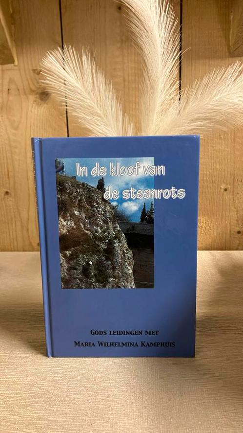 KR-1 J. Westerbeke - In de kloof van de steenrots, Boeken, Godsdienst en Theologie, Zo goed als nieuw, Ophalen of Verzenden