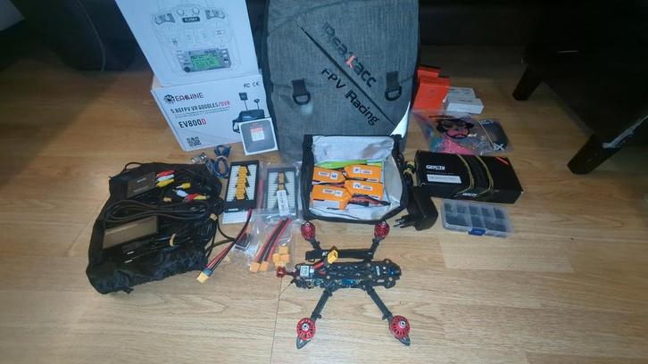 Complete FPV Drone Set – Klaar om te vliegen, Audio, Tv en Foto, Drones, Zo goed als nieuw, Drone met camera, Ophalen of Verzenden