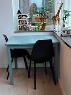 IKEA kindertafel met 2 stoeltjes - Jip Kwantum, Kinderen en Baby's, Ophalen, Gebruikt, Tafel(s) en Stoel(en)