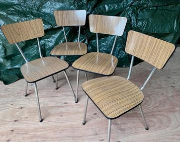Retro Formica Stoelen Set beschikbaar voor biedingen