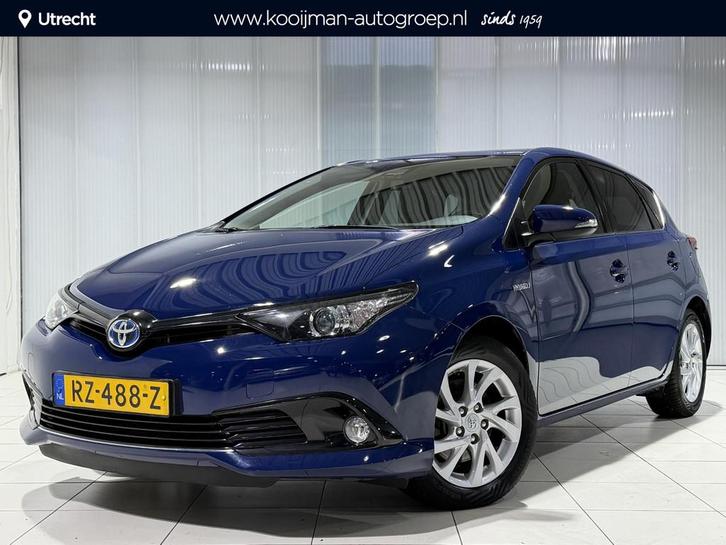 Toyota Auris 1.8 Hybrid Dynamic Go | trekhaak | Dealer onder, Auto's, Toyota, Bedrijf, Te koop, Auris, ABS, Achteruitrijcamera