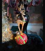 Rendier op kerstbal.
45 cm hoog met verlichting., Diversen, Kerst, Ophalen of Verzenden, Gebruikt
