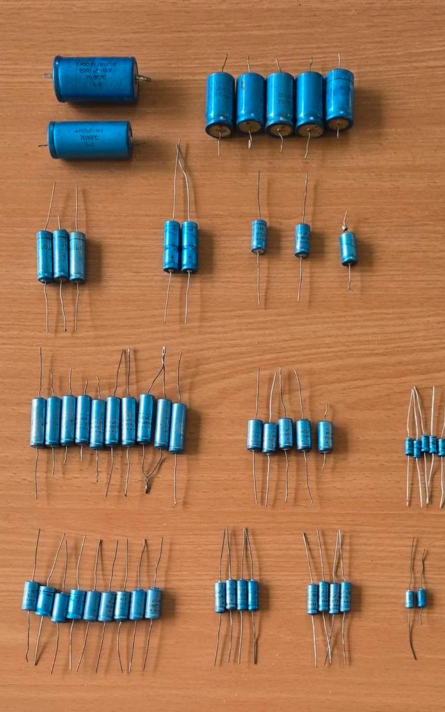 54 nieuwe elco's van Philips divers, Hobby en Vrije tijd, Elektronica-componenten, Nieuw, Ophalen of Verzenden