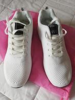 Witte gympen / sportschoenen, Kleding | Dames, Schoenen, Nieuw, Ophalen of Verzenden, Wit, Sportschoenen