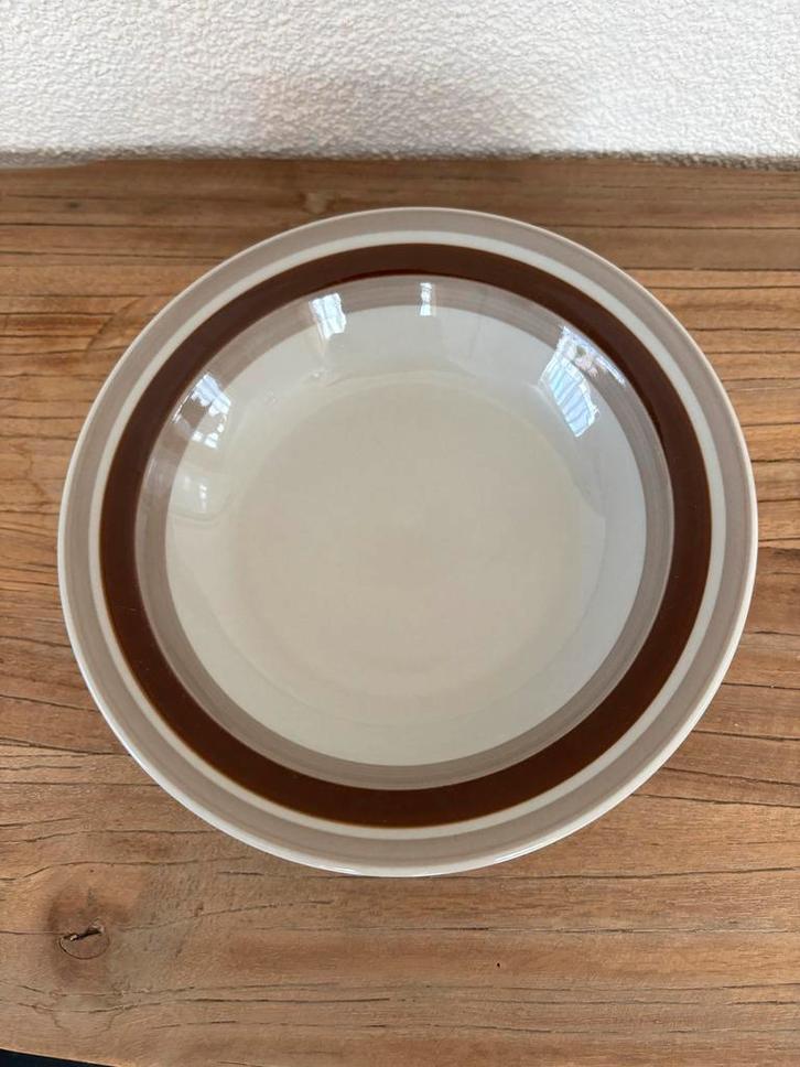 4 Arabia Finland diepe Bord(en), Huis en Inrichting, Keuken | Servies, Zo goed als nieuw, Bord(en), Overige stijlen, Aardewerk