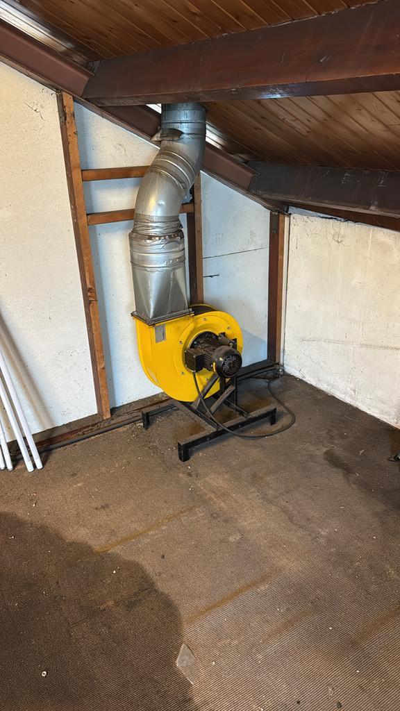 Rookgasafzuiging voor APK/Roetmeting, Zakelijke goederen, Machines en Bouw | Pompen en Compressoren, Ophalen of Verzenden