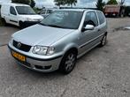 Volkswagen Polo 1.4 44KW AUT 2000 Grijs, Auto's, 450 kg, 4 cilinders, Origineel Nederlands, Particulier