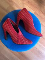 Prachtige rode pumps United Nude, maat 40, Pumps, United Nude, Ophalen of Verzenden, Gedragen