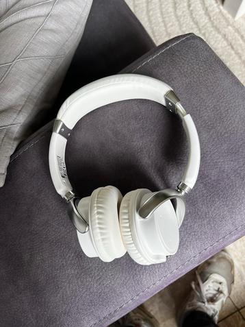 Witte Over-Ear Koptelefoon van medion draadloos beschikbaar voor biedingen