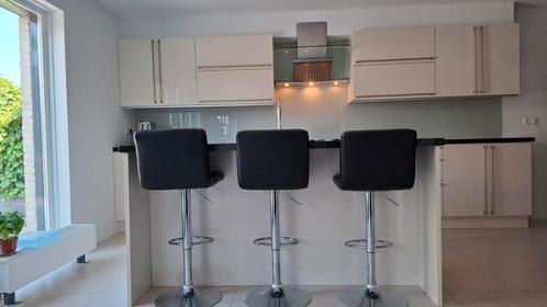 Grote luxe hoogglans Hacker keuken met veel opberg ruimte, Huis en Inrichting, Keuken | Complete keukens, Gebruikt, Dubbelwandige keuken