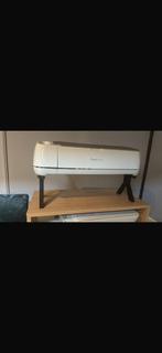 Cricut Snijmachine + 10 Kwaliteit Stickerrollen, Hobby en Vrije tijd, Ophalen of Verzenden, Zo goed als nieuw
