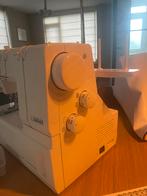 Janome Cover pro 2000 CPx, Hobby en Vrije tijd, Naaimachines en Toebehoren, Ophalen, Zo goed als nieuw, Lockmachine