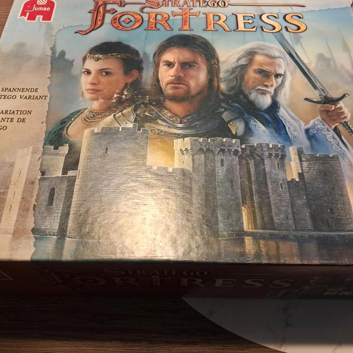 Stratego Fortress - Jumbo, Hobby en Vrije tijd, Gezelschapsspellen | Bordspellen, Gebruikt, Een of twee spelers, Ophalen of Verzenden