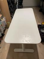 Ikea Bekant Bureau Wit 140x60, Ophalen, Kunststof, Gebruikt, 50 tot 100 cm