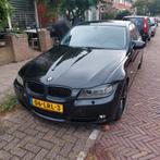 BMW 3-Serie 2.0 I 318 2010 Zwart + KLEP UITLAAT, Zwart, Origineel Nederlands, Handgeschakeld, Grijs