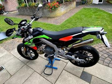 Aprilia SX 50  limited 2020 NIEUW STAAT! WEINIG KILOMETERS beschikbaar voor biedingen