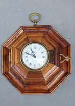 vintage wandklokje met houten lijst, Antiek en Kunst, Ophalen of Verzenden