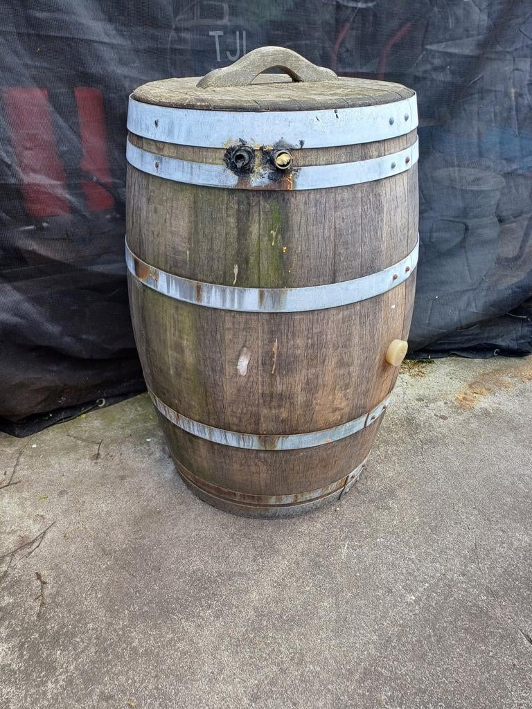 Mooie houte regen ton, Tuin en Terras, Regentonnen, 150 liter of meer, Ophalen of Verzenden, Zo goed als nieuw