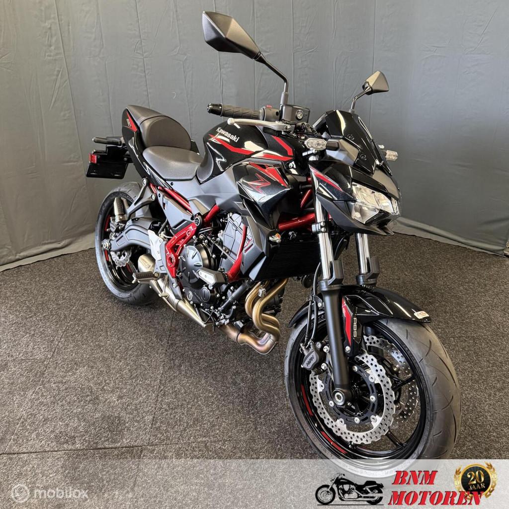 Kawasaki Z650, 649 cc, Bedrijf, Meer dan 35 kW, Toermotor