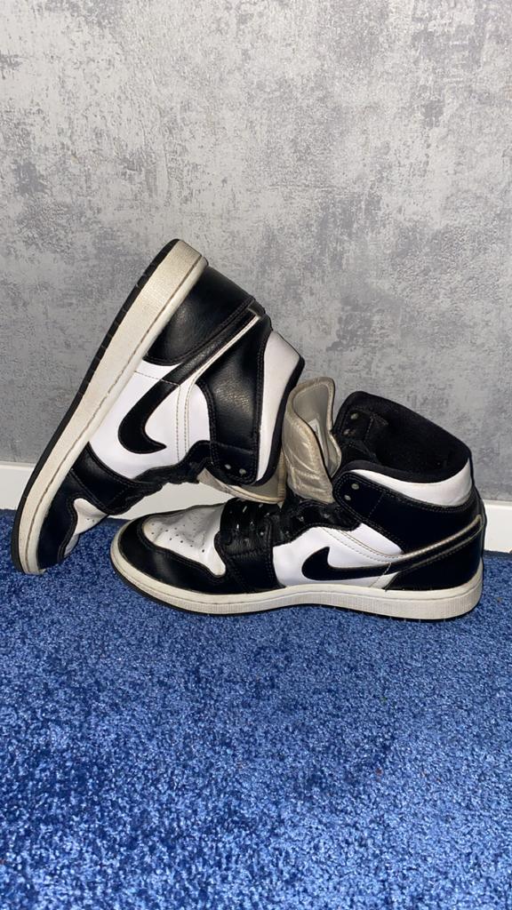 Nike Air Jordan 1 Mid (Maat 38), Kleding | Dames, Schoenen, Ophalen of Verzenden, Gedragen, Zwart, Sneakers of Gympen