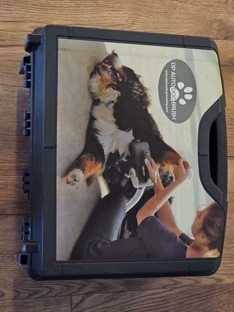 Auto Dog Brush, Ophalen