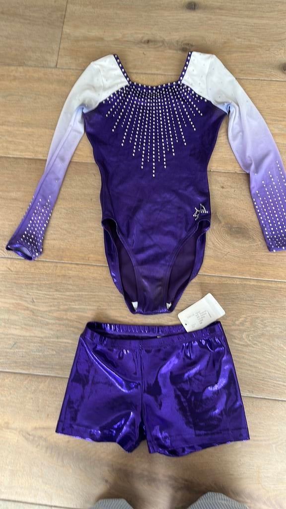 Turnpakje fairysport  + broekje ervy 164, Kindermaat 146 t/m 176, Ophalen, Zo goed als nieuw, Turnpak(je)