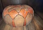 Vintage Leren Patchwork Poef - Ø58cm, Gebruikt, Leer, Ophalen of Verzenden, 50 tot 75 cm