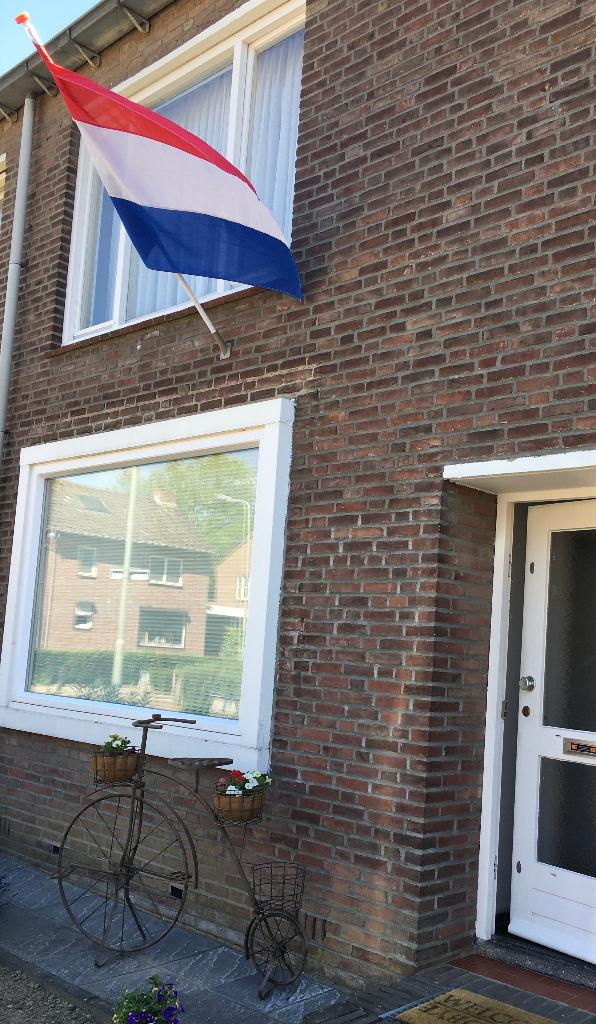 Vlaggenstok met vlag Nederland, Ophalen, Zo goed als nieuw
