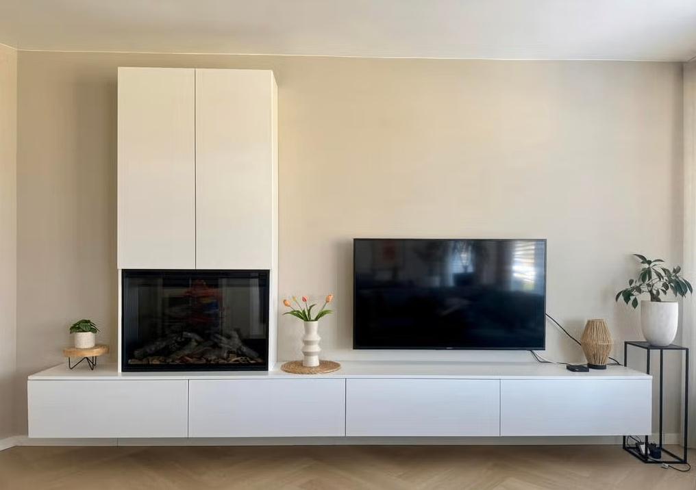Wandmeubel / Televisiekast met elektrische haard, Huis en Inrichting, Kasten | Televisiemeubels, Ophalen, Strak / Scandinavisch / Japandi / Modern