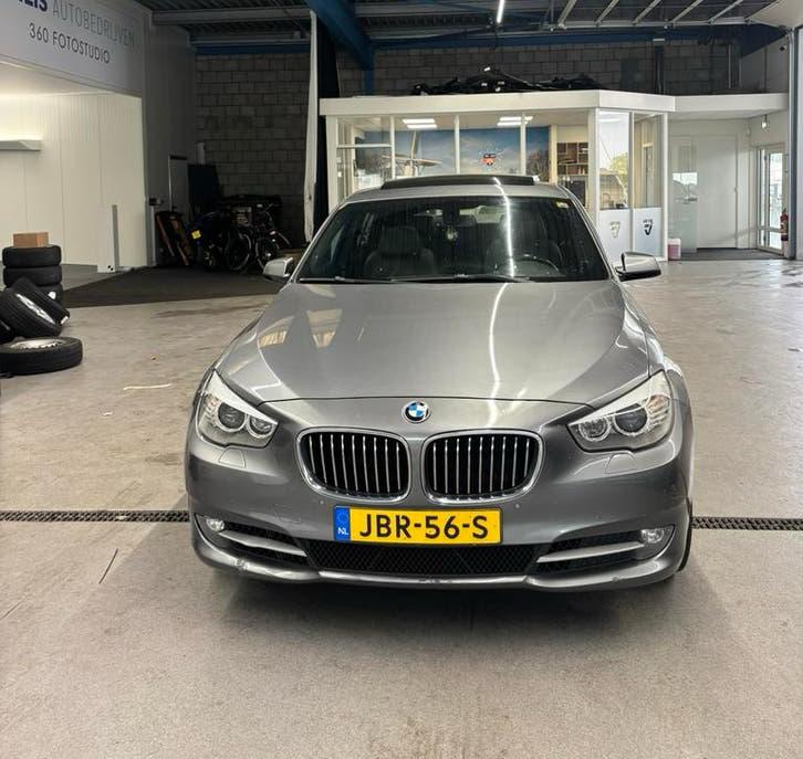 BMW 5-Serie GT 3.0 530D AUT 2012 Grijs, Auto's, BMW, Automaat, Euro 5, 2993 cc, Diesel