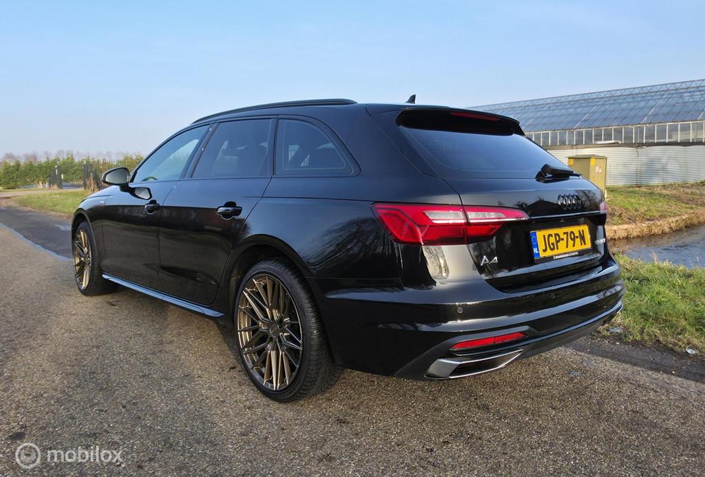 Audi A4 Avant 35 TFSI S-line / El. Trekh / Navi / Leder, Auto's, Gebruikt, Zwart, 4 cilinders, A4