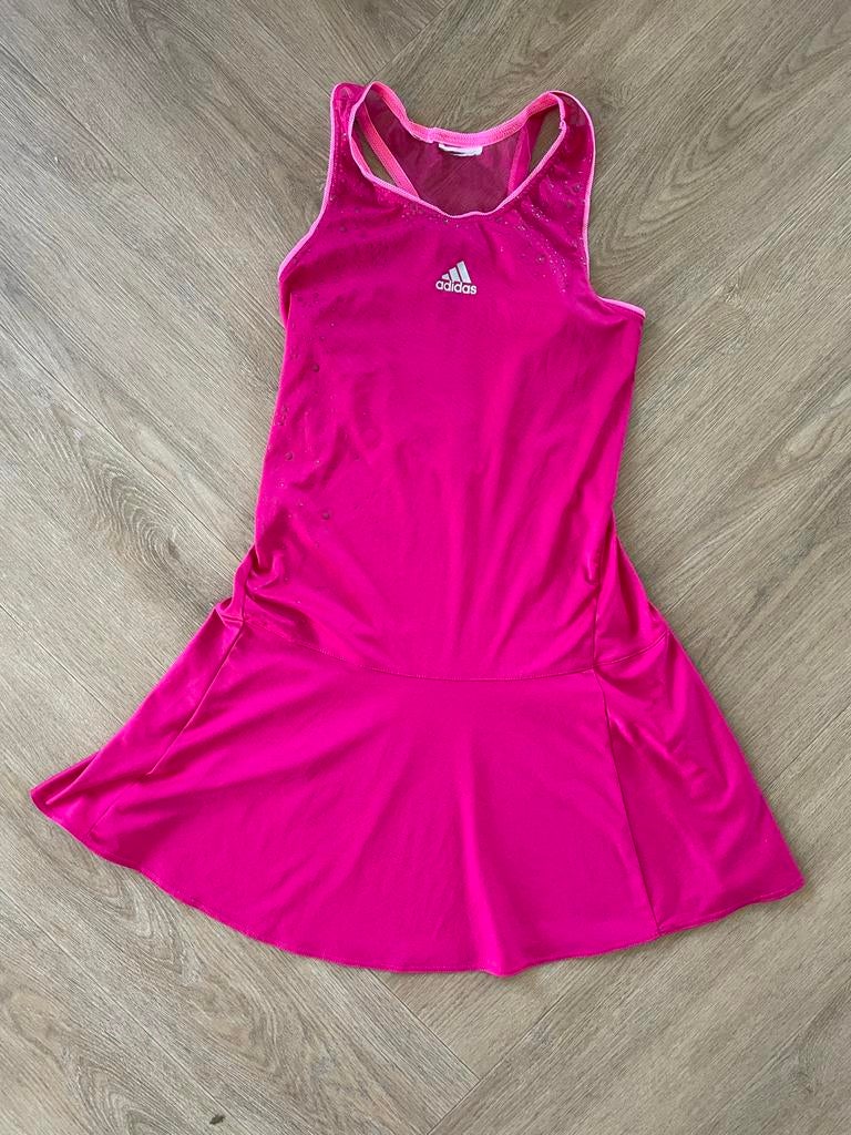 Adidas roze jurkje Maat 134, Verzenden, Zo goed als nieuw, Meisje, Jurk of Rok
