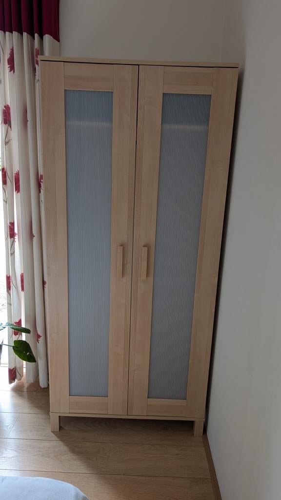 Nette kledingkast, Huis en Inrichting, Kasten | Kledingkasten, Ophalen, Overige materialen, Met deur(en), Gebruikt