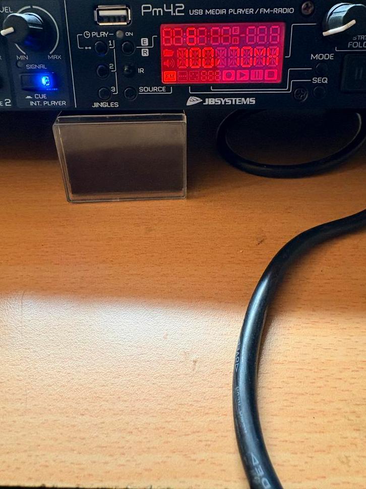 JB Systems Pm4.2 USB Media Speler / FM-Radio, Muziek en Instrumenten, Mengpanelen, Gebruikt, Minder dan 5 kanalen, Microfooningang