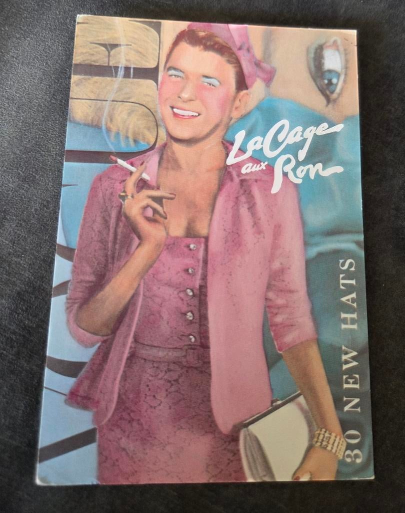 Ronald Reagan in drag - Mark Black - 1983, Verzenden, 1980 tot heden, Ongelopen, Sterren en Beroemdheden