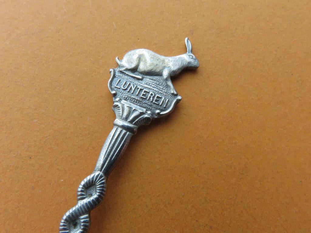 Lunteren konijn lepeltje, Verzenden