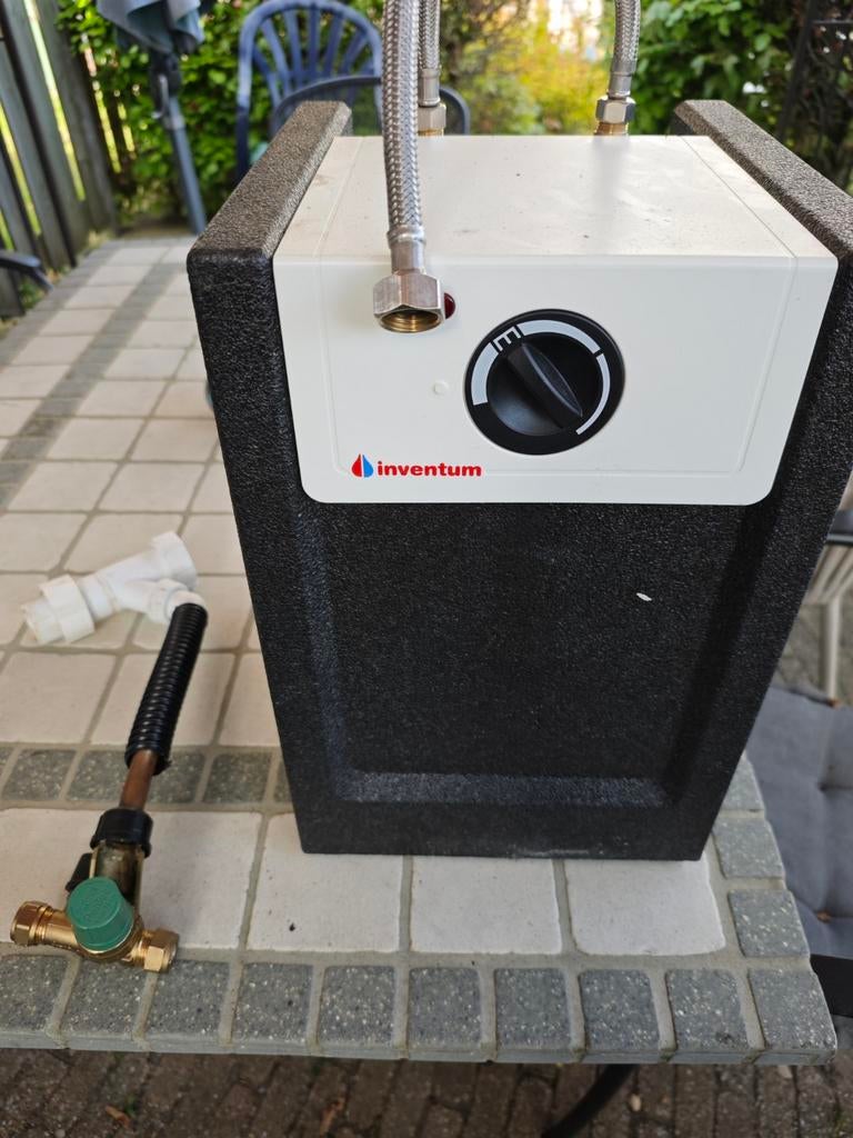 Inventum Q10 HF Boiler 10 Liter - Compact en Efficiënt, Ophalen, Gebruikt, Boiler, Minder dan 20 liter