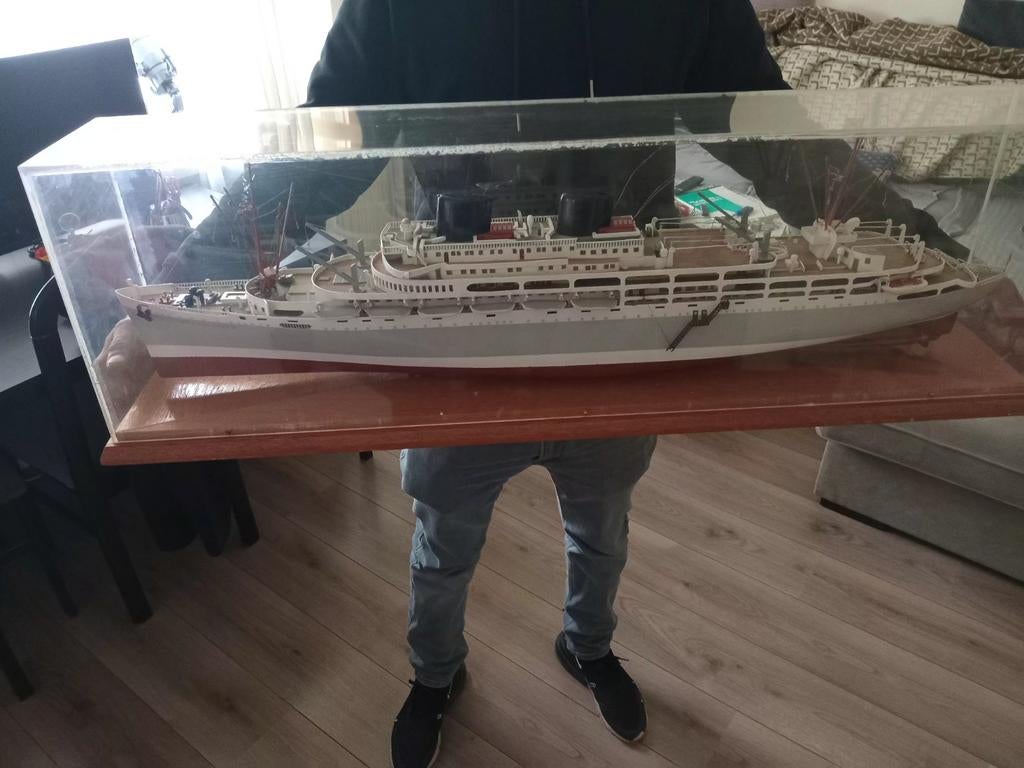 Modelschip Willem Ruys, Hobby en Vrije tijd, Modelbouw | Boten en Schepen, Ophalen of Verzenden