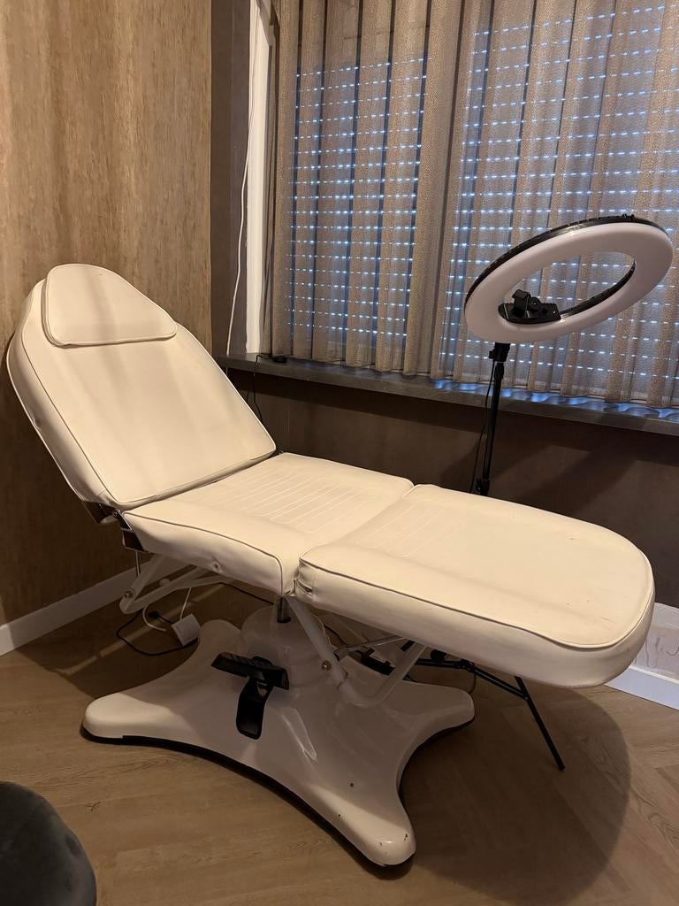 Behandelbank voor schoonheidsspecialist,wimperextensions,PMU, Diensten en Vakmensen, Schoonheidsspecialisten | Overige, Huidbehandeling