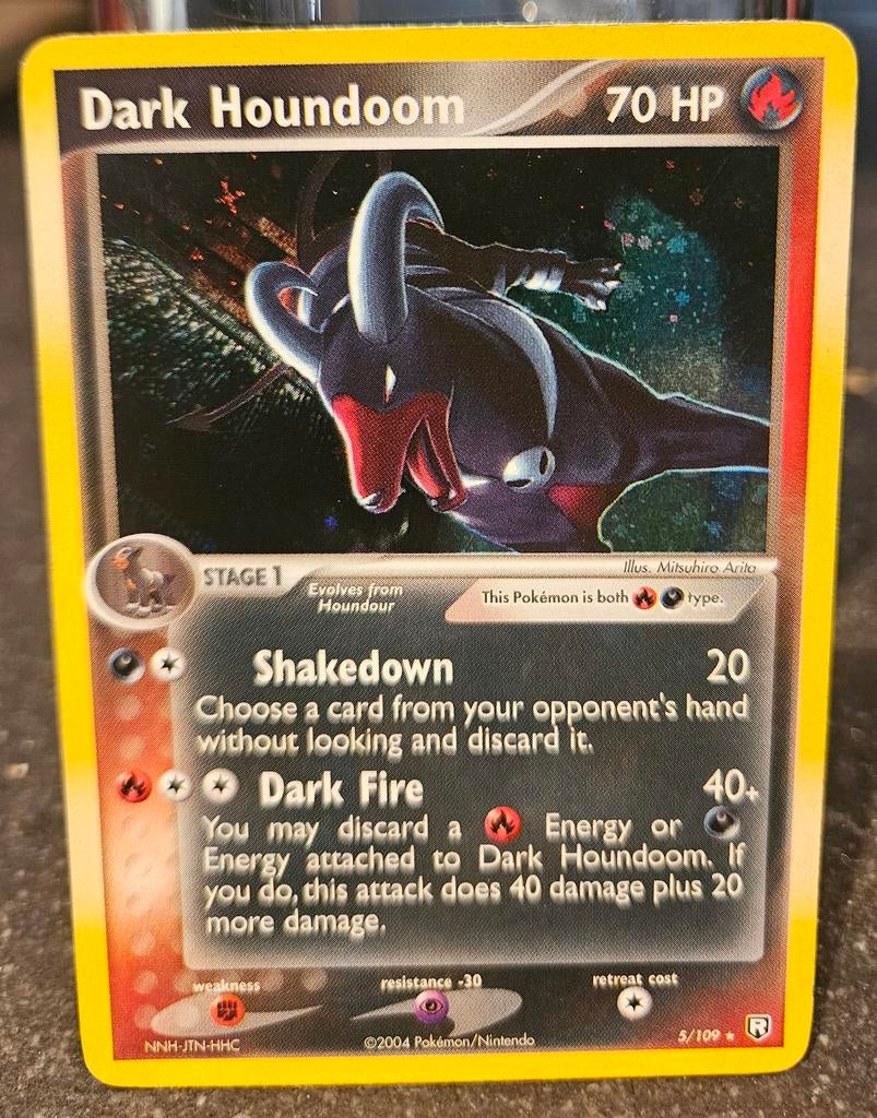 Dark houndoom 5 holo, Hobby en Vrije tijd, Verzamelkaartspellen | Pokémon, Ophalen of Verzenden, Zo goed als nieuw