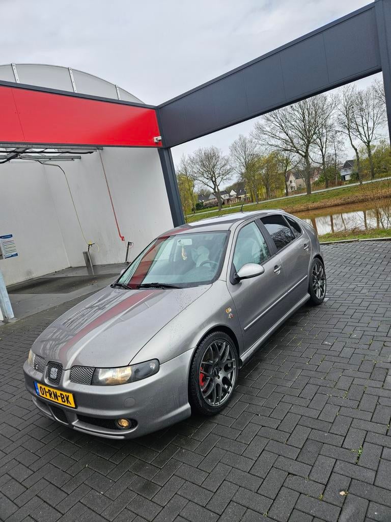 Seat Leon 1m FR 1.8t schaduwgrijs, Auto's, Seat, Voorwielaandrijving, Zwart, 4 cilinders, 1264 kg