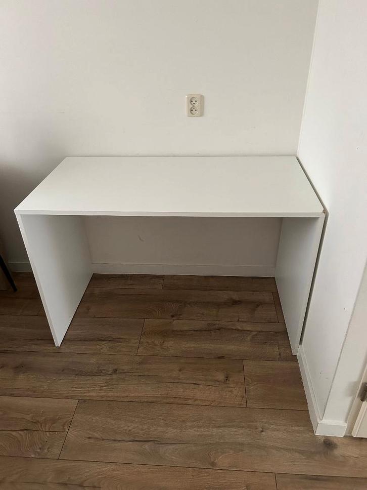 Handige Bureau wit Livarno (Lidl) 116/60/75 cm (b/d/h), Huis en Inrichting, Bureaus, Gebruikt, Bureau, Ophalen