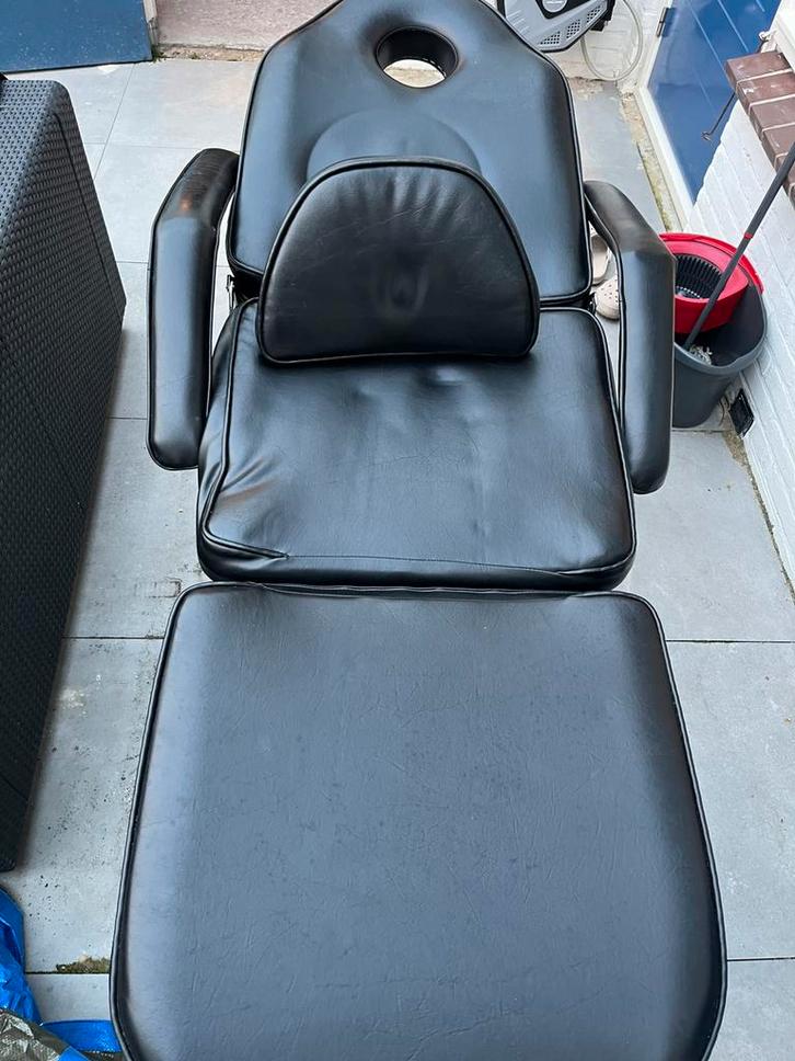 Behandelstoel/massagestoel, Sport en Fitness, Massageproducten, Zo goed als nieuw, Massagetafel, Ophalen
