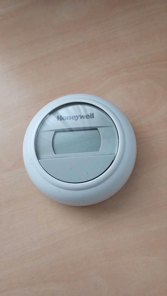 Twee Honeywell thermostaten, Ophalen of Verzenden